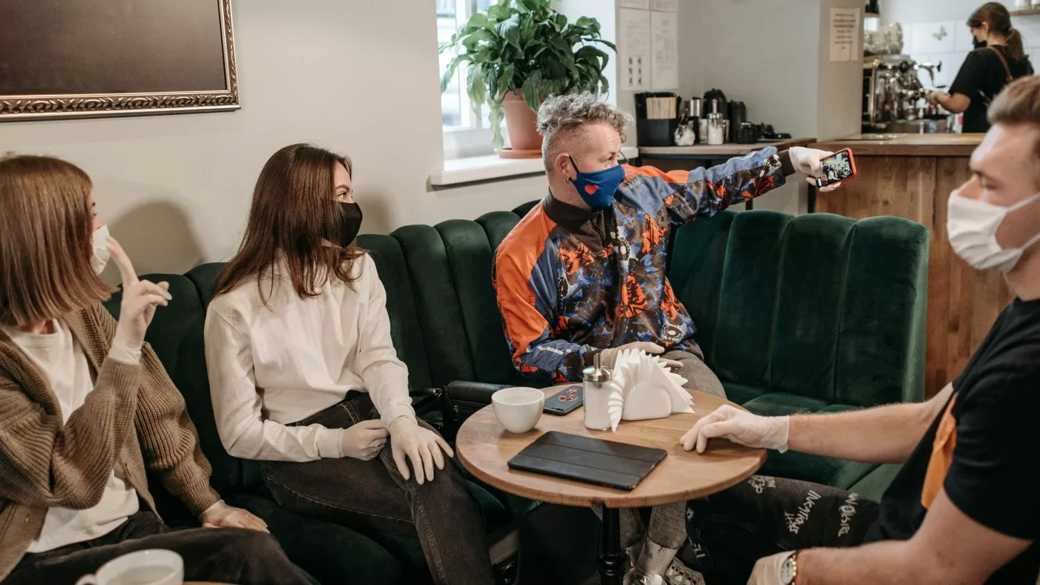 comfort and durability of restaurant chairs