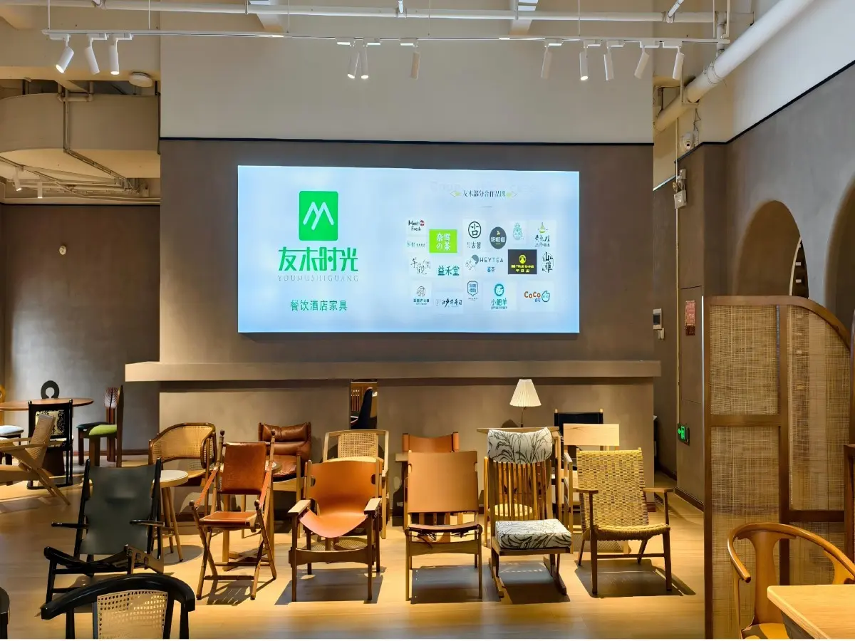 custom restaurant furniture manufacturer (1)