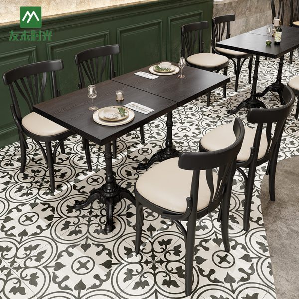 Classic and Retro-style Coffee Shop Table and Chair Sets Wholesale