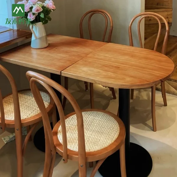 Wholesale Warm-style Cafe Tables and Chairs in Bulk.
