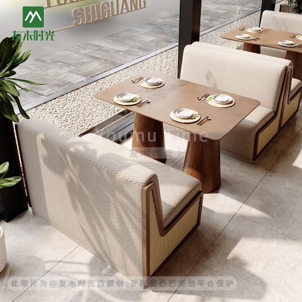 Factory Direct Supply of Luxury Restaurant Furniture Set, Elegant and Comfortable Sofa, Table, and Chair Set for Sale