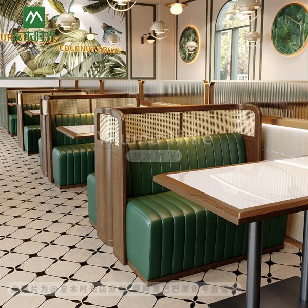 Southeast Asian Themed Restaurant, Thai Restaurant Style Solid Wood Table and Chair Set