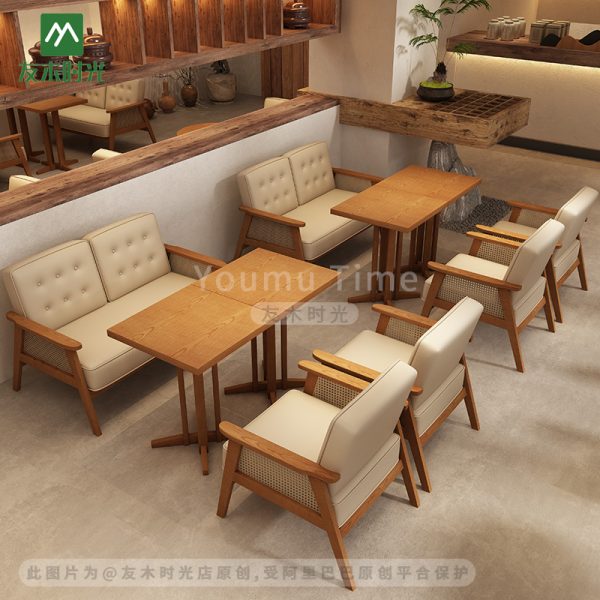 Modern coffee shop solid wood table and chair set, casual negotiation area with woven rattan chairs.