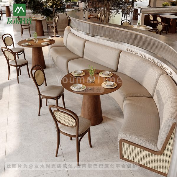 Factory Direct Supply of Luxury Restaurant Furniture Set, Elegant and Comfortable Sofa, Table, and Chair Set for Sale