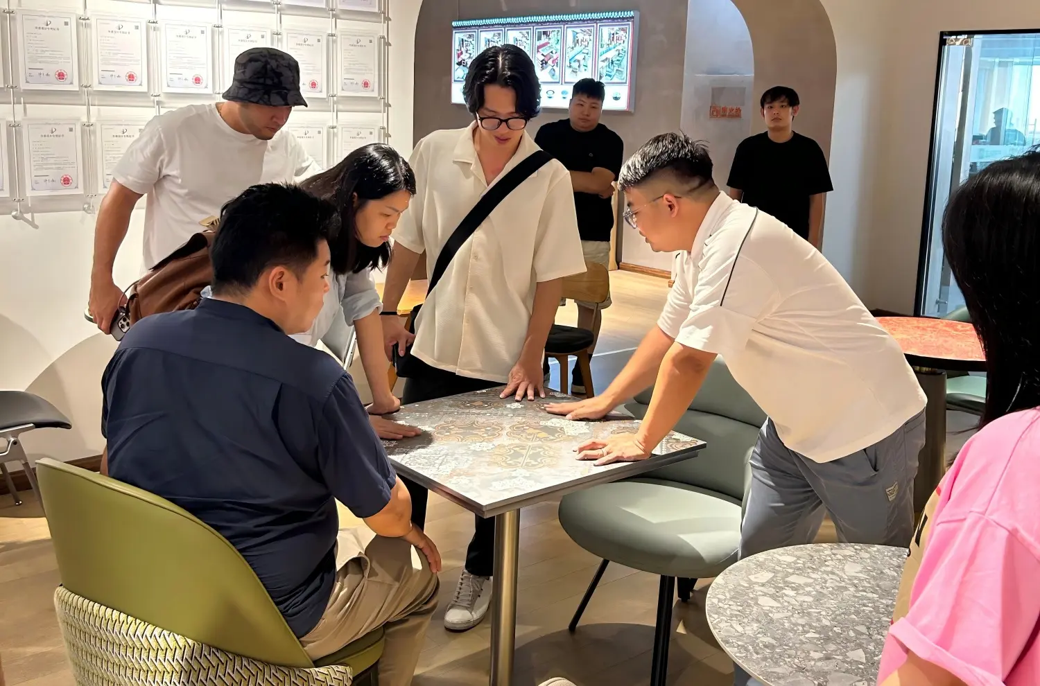 Discussing the details of custom restaurant furniture