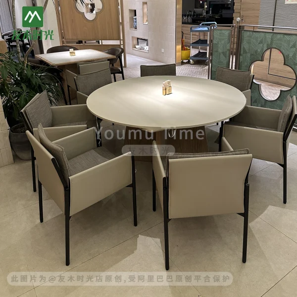Wholesale White Modern Oriental Restaurant Furniture Set with Upholstered Chairs and Wooden Dining Tables for Hotel Café Tea House