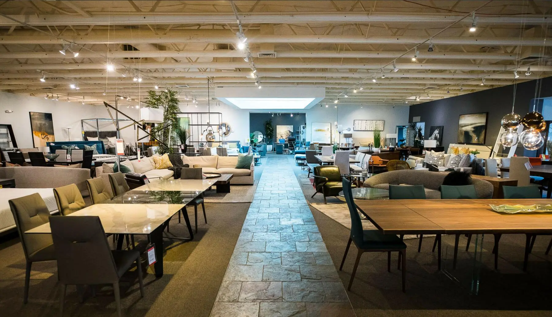 restaurant furniture trading company