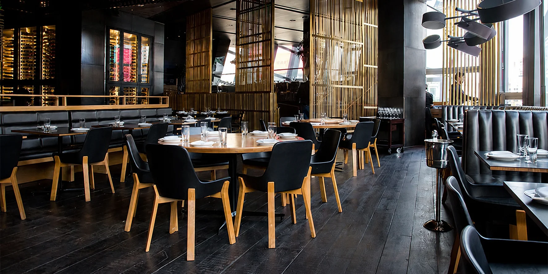 Consistent Visual Identity for Brand Restaurants' Furniture