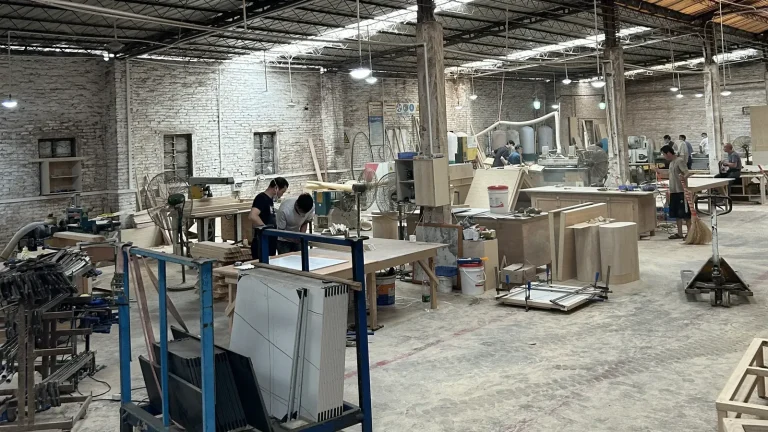 Youmu Shiguang's factory