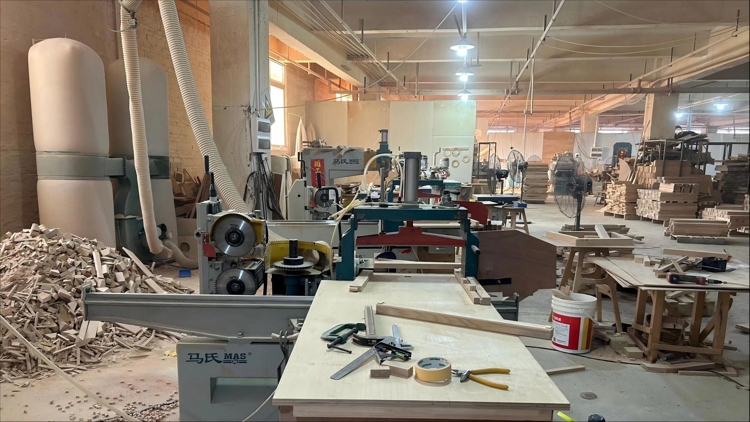China restaurant furniture factory