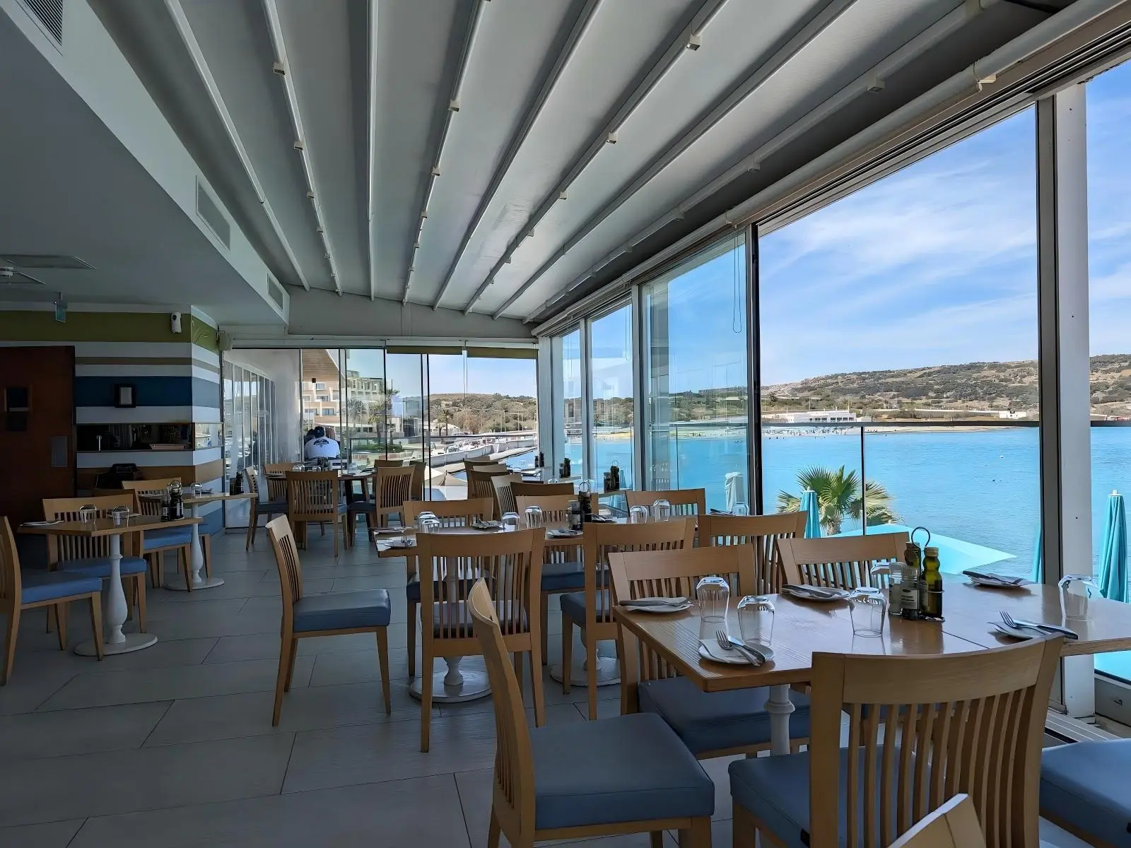 Seaside Casual Restaurant